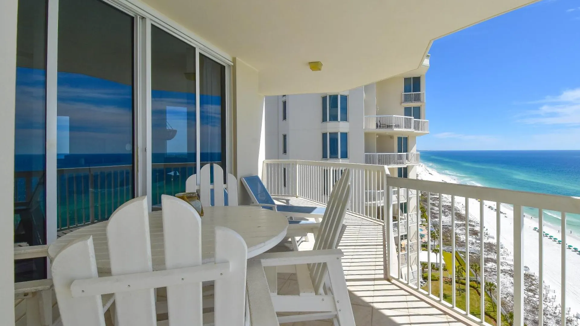 Silver Beach Towers W1801 Destin Apartment