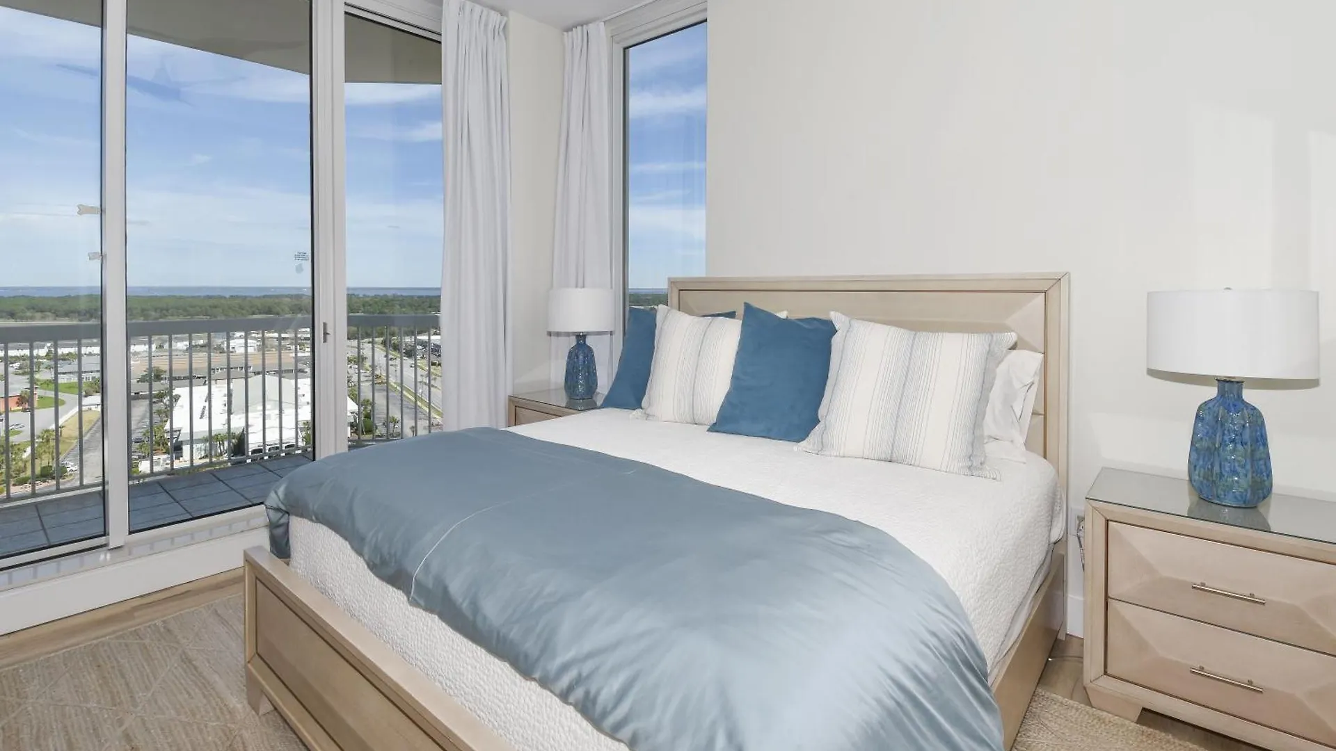 Silver Beach Towers W1801 Destin