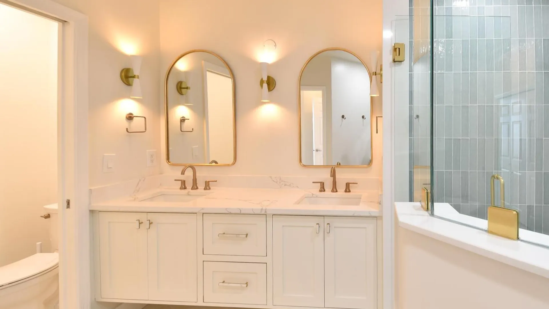 Silver Beach Towers W1801 Destin
