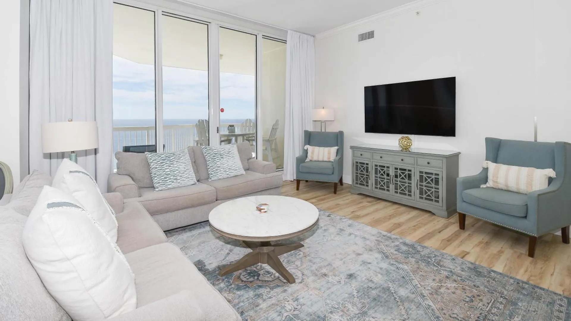 Silver Beach Towers W1801 Destin Apartment